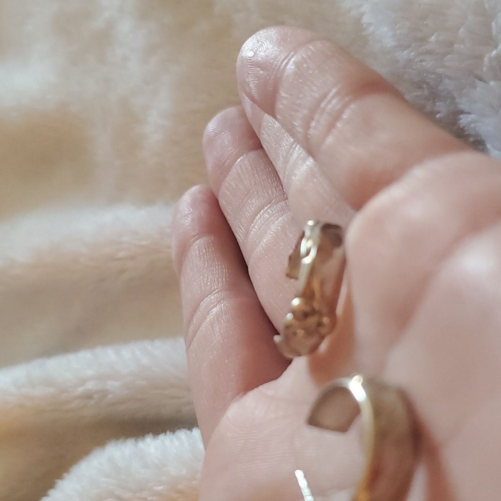 Tiffany and co small flower hoop earrings
